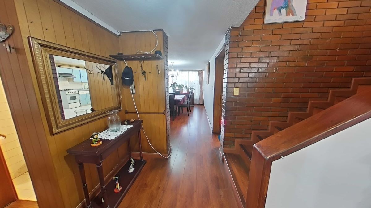 Casa en Venta - Bogota, NIZA 4438