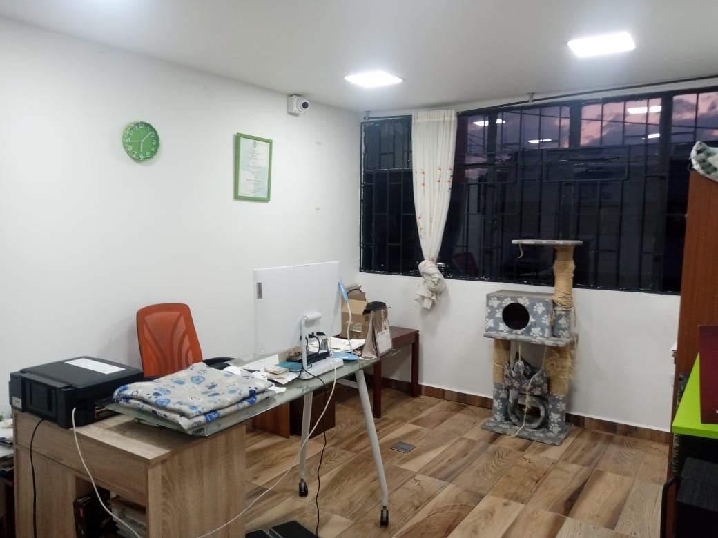 Casa en Venta - Bogota, SAN LUIS 2940
