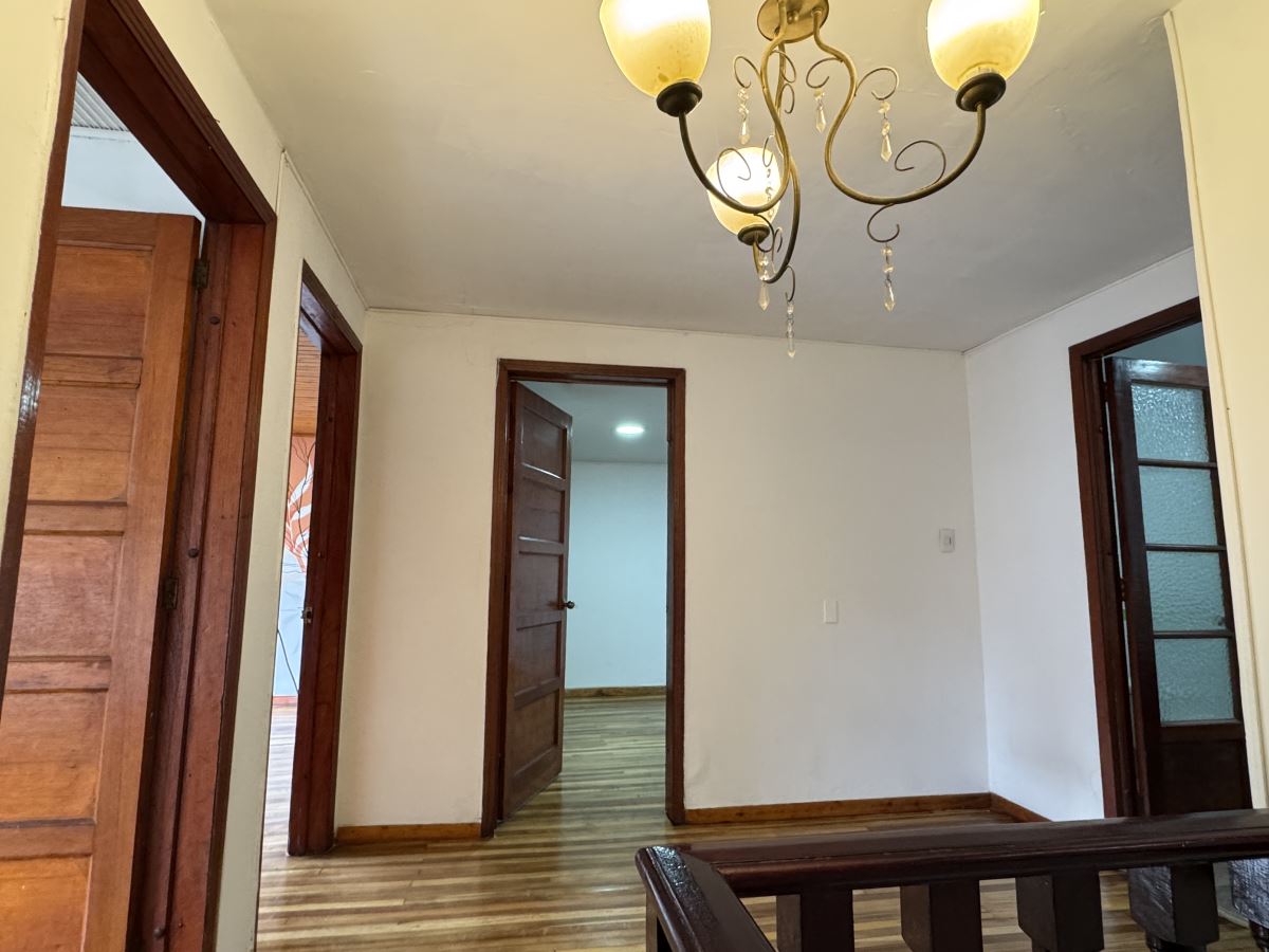 Casa en Arriendo - Bogota, SAN LUIS 1977