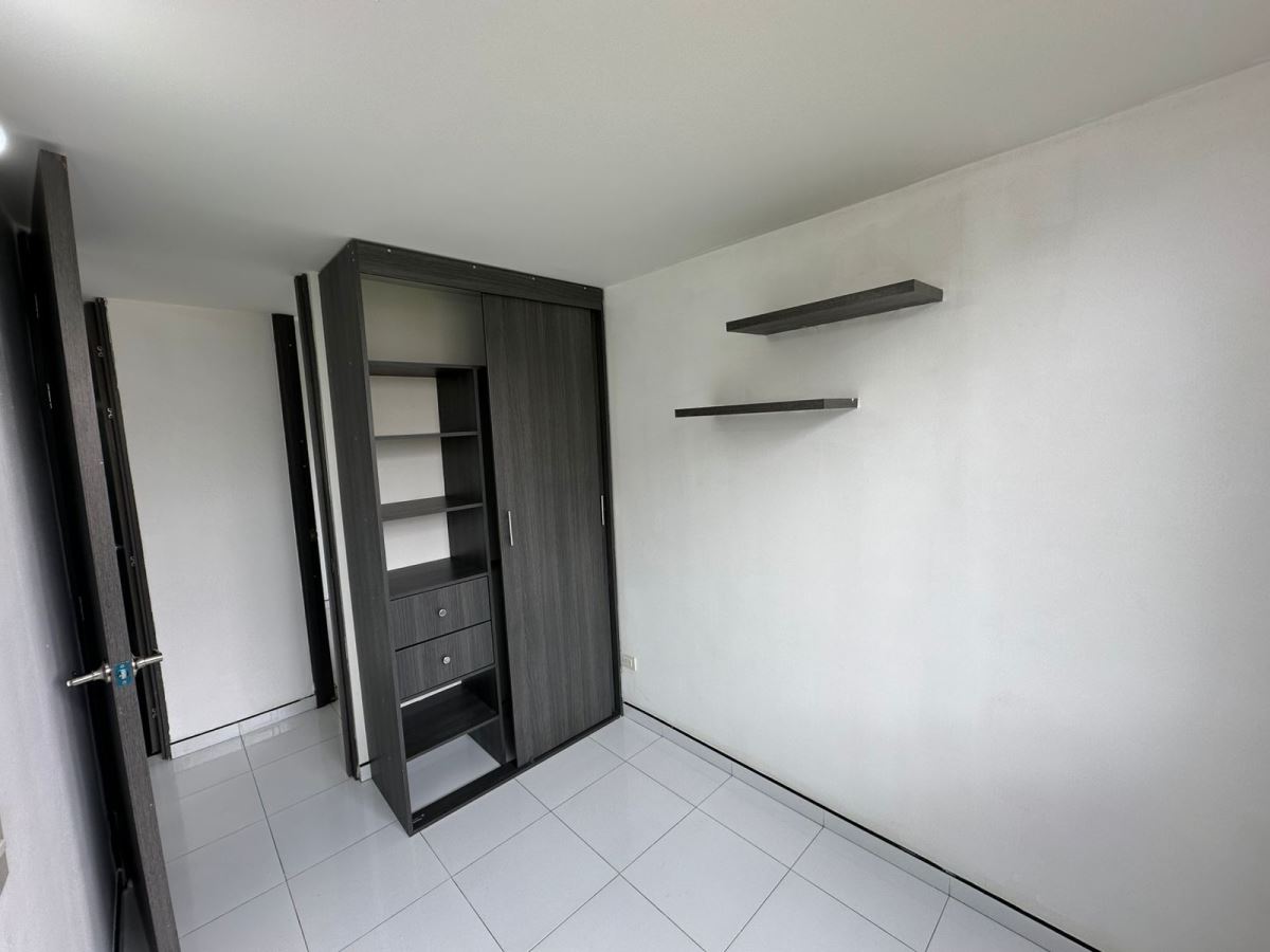 Apartamento en Arriendo - Bogota, CASTILLA 5870