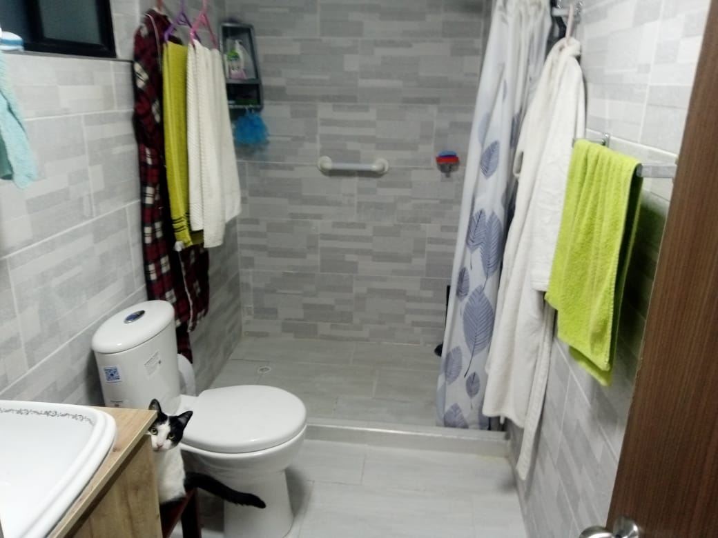 Casa en Venta - Bogota, SAN LUIS 2940