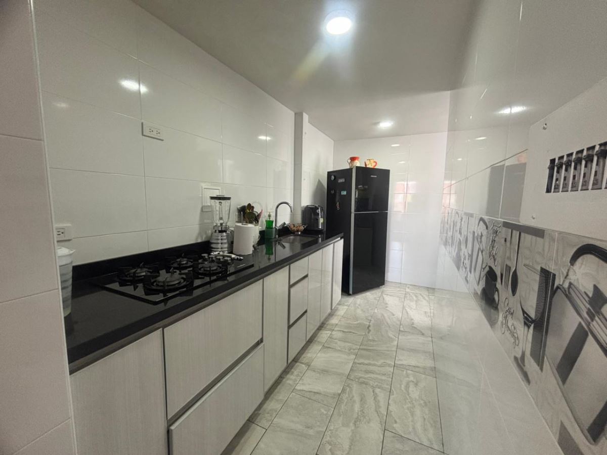 Apartamento en Venta - Bogota, LAS FLORES 5011