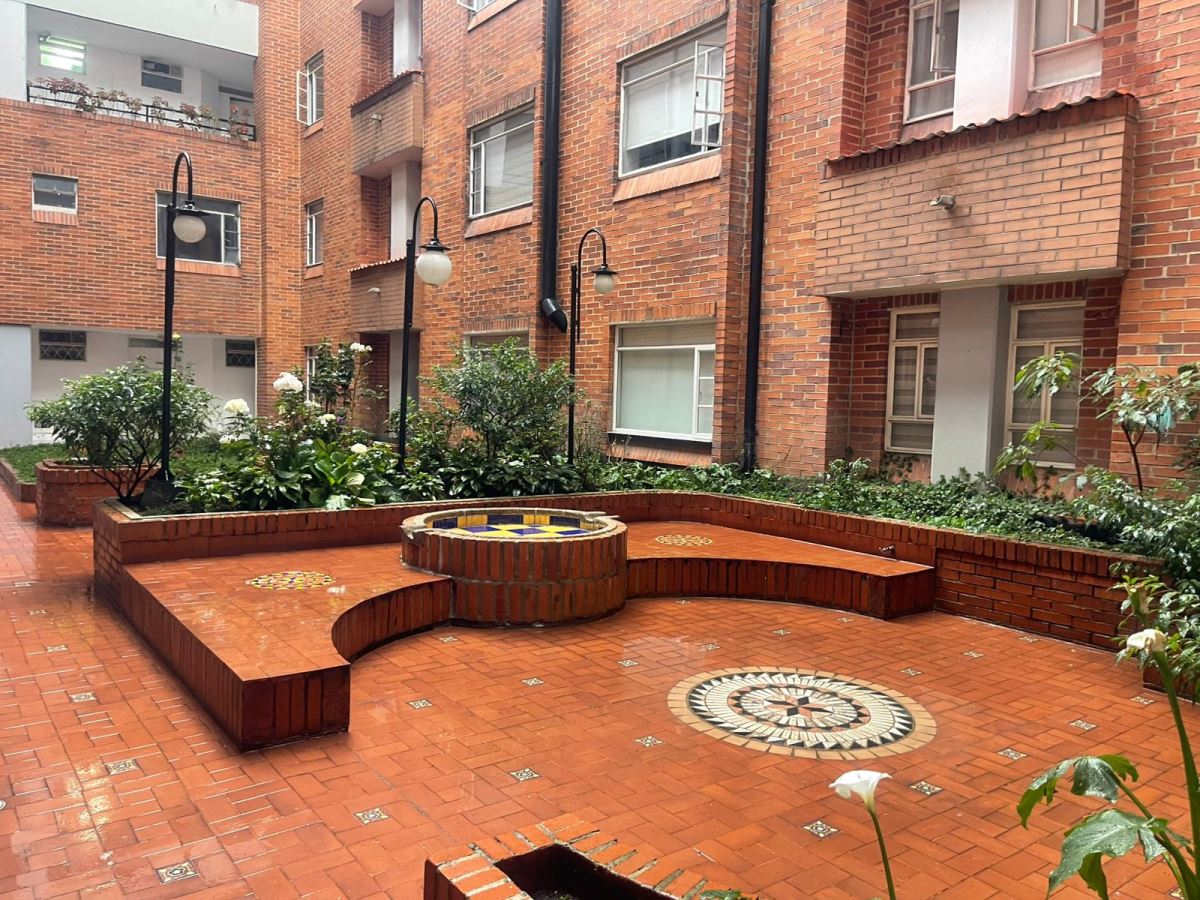Apartamento en Arriendo - Bogota, CEDRITOS 5724