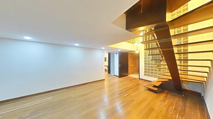 Apartamento en Arriendo - Bogota, LOS ROSALES 2024