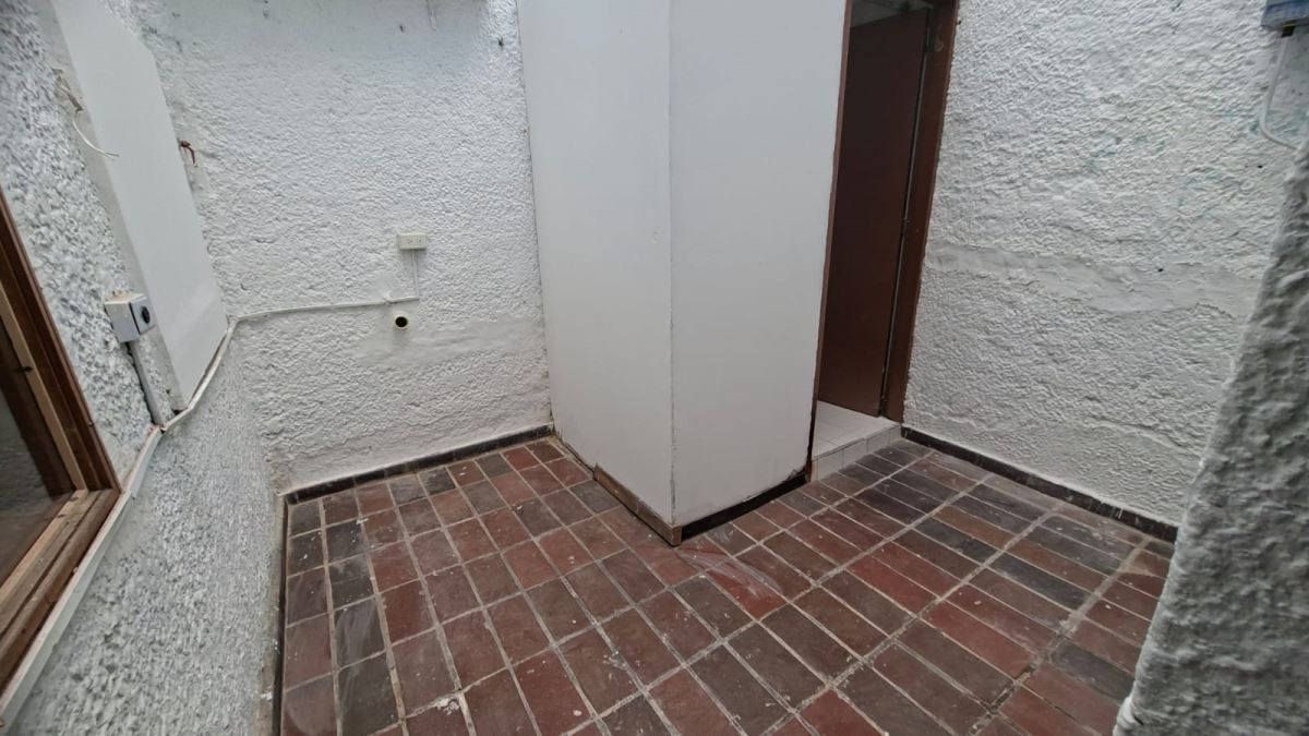 Casa en Arriendo - Bogota, SANTA PAULA 5180
