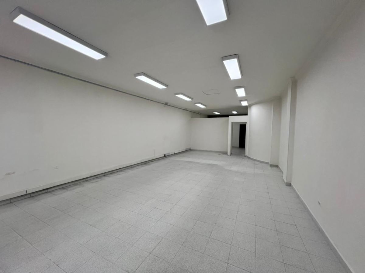 Local en Arriendo - Bogota, LAS NIEVES 5163