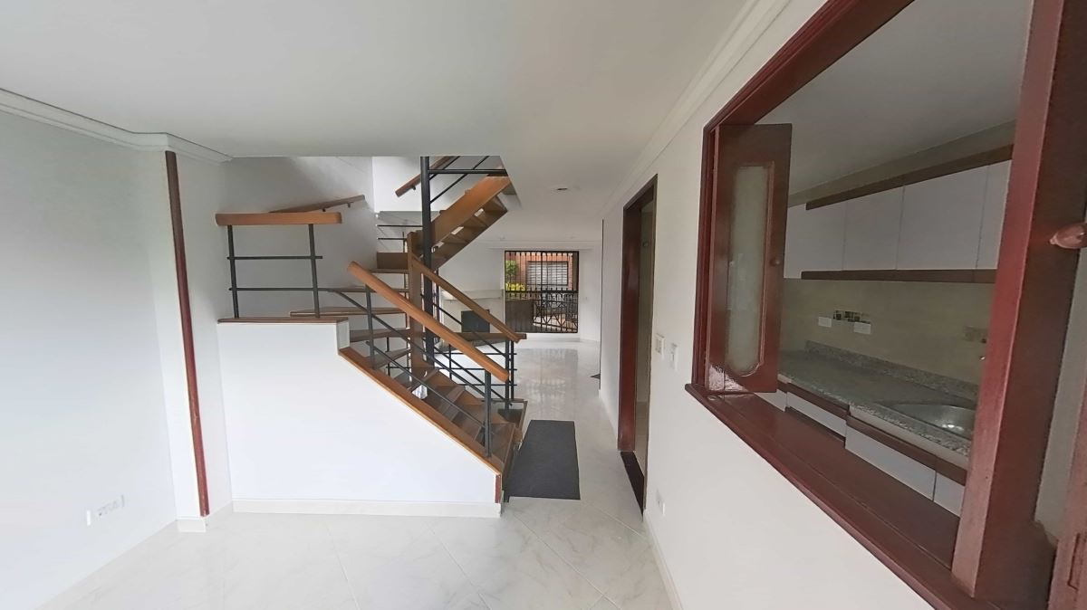 Casa en Venta - Bogota, GRATAMIRA 4075