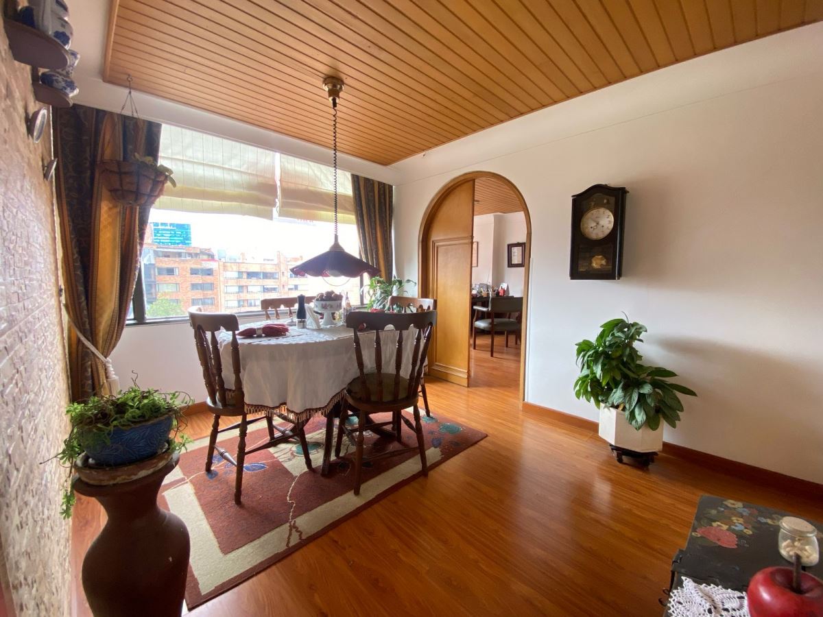 Apartamento en Arriendo - Bogota, SANTA BÁRBARA CENTRAL 3819
