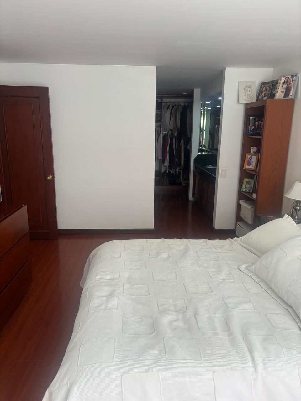 Apartamento en Arriendo - Bogota, SANTA BÁRBARA CENTRAL 5484