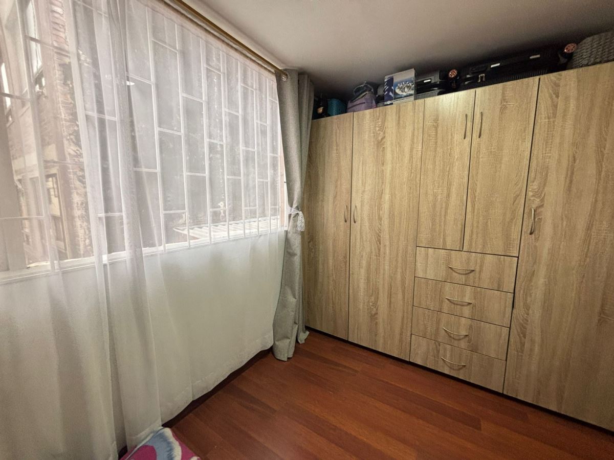 Casa en Venta - Bogota, SAN ANTONIO 5922