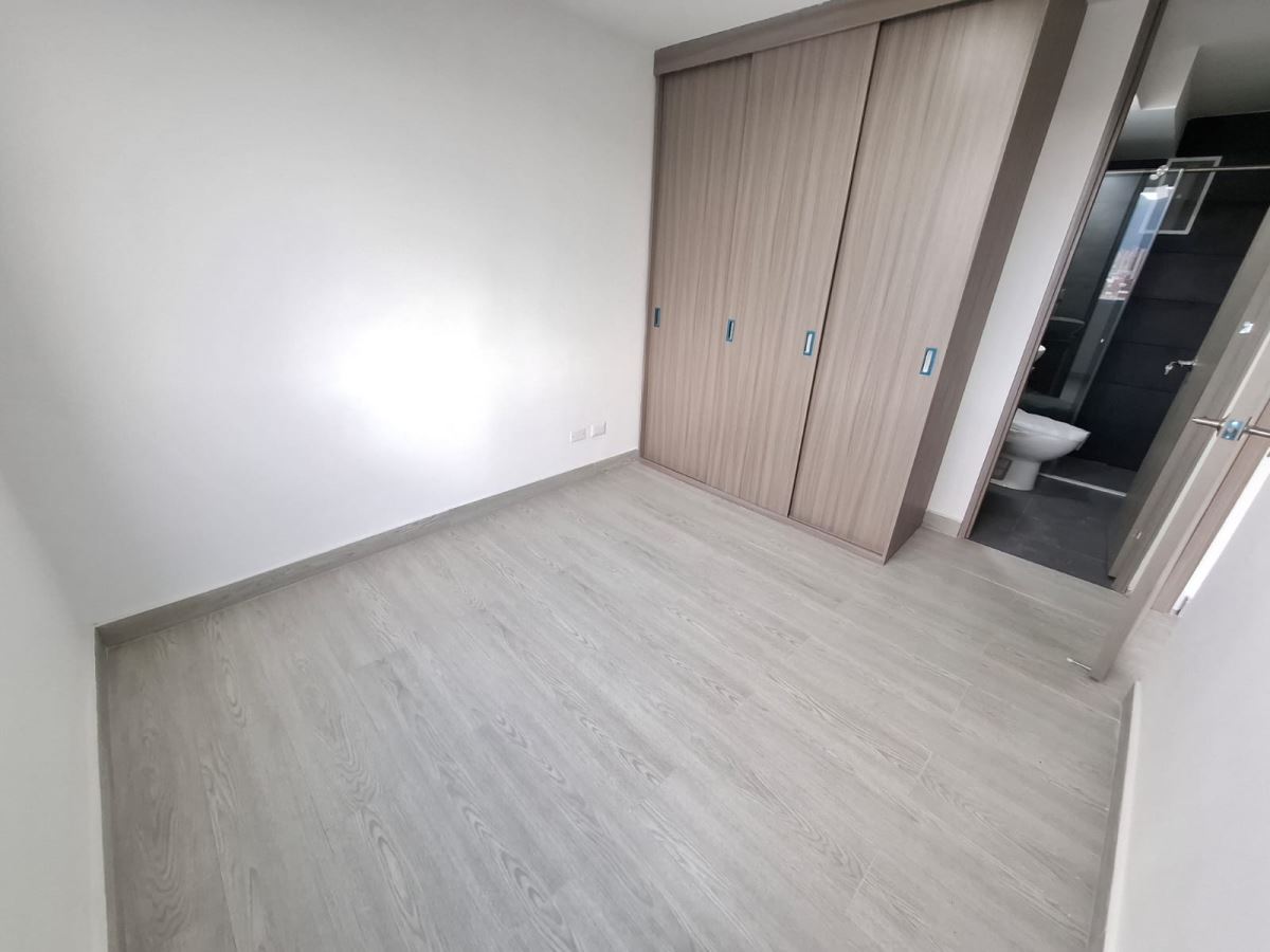 Apartamento en Arriendo - Bogota, INDUSTRIAL CENTENARIO 6043