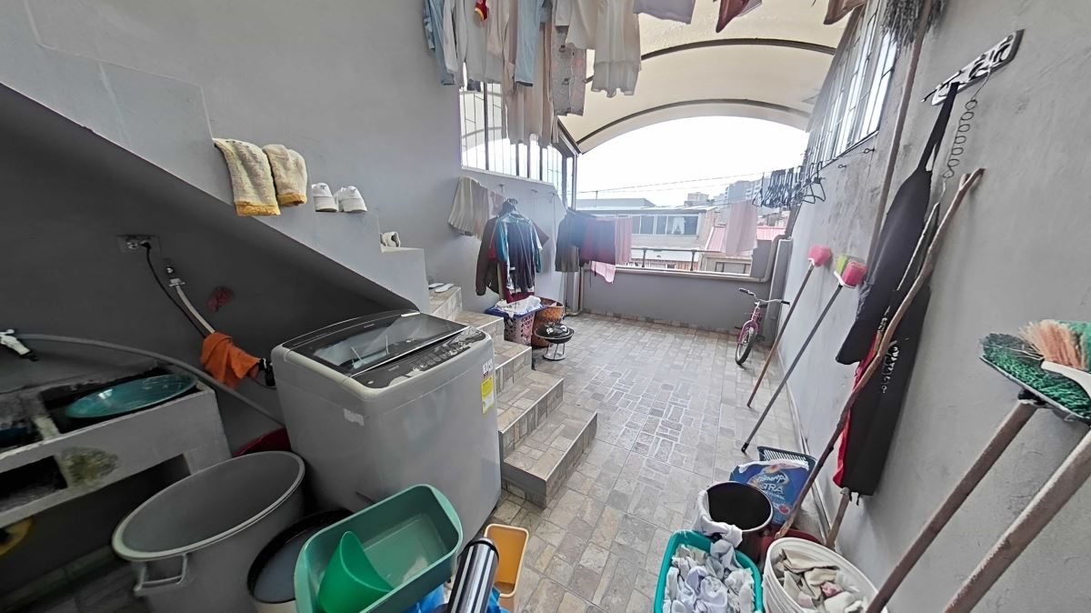 Casa en Venta - Bogota, SAN CIPRIANO 3980