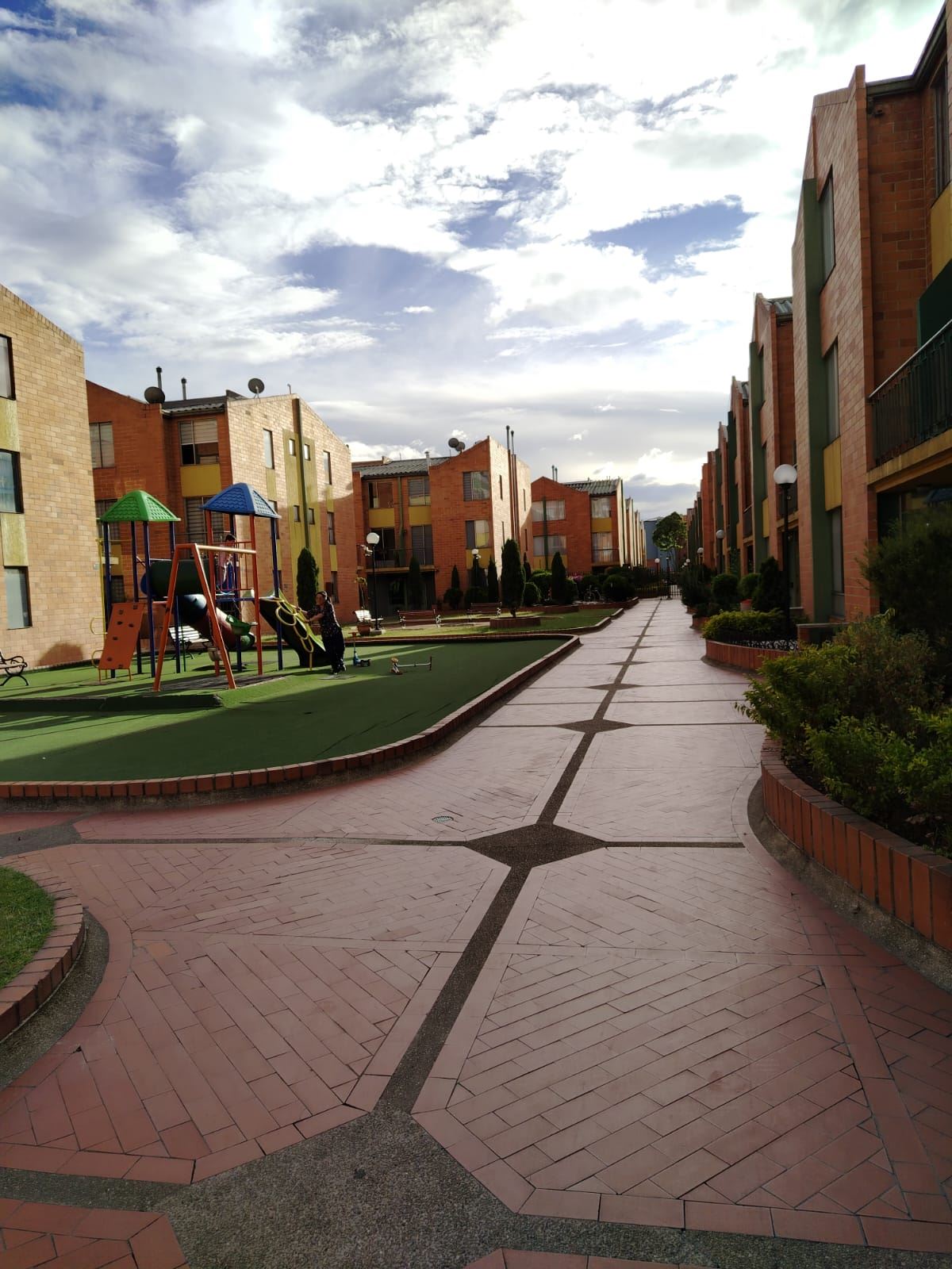 Casa en Venta - Bogota, TECHO 6172