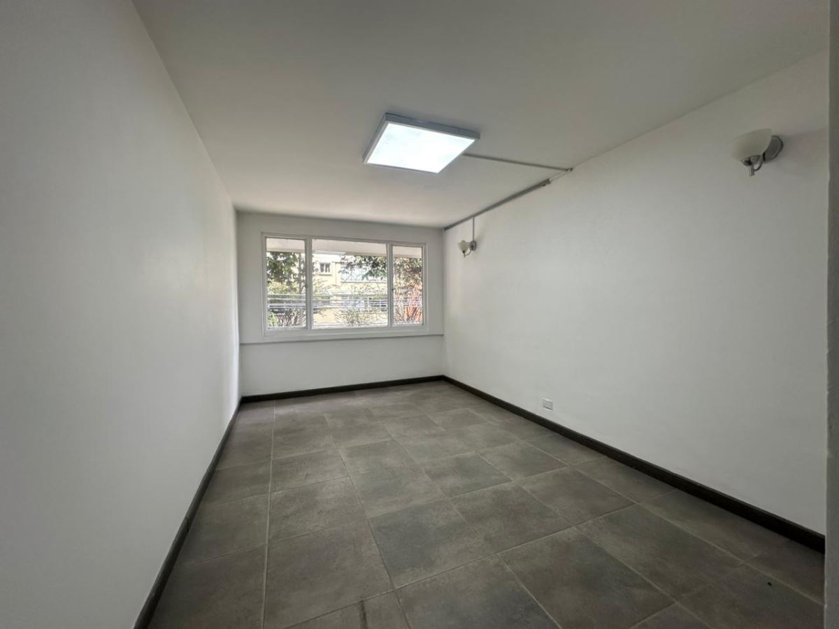 Casa en Venta - Bogota, POLO CLUB 5350