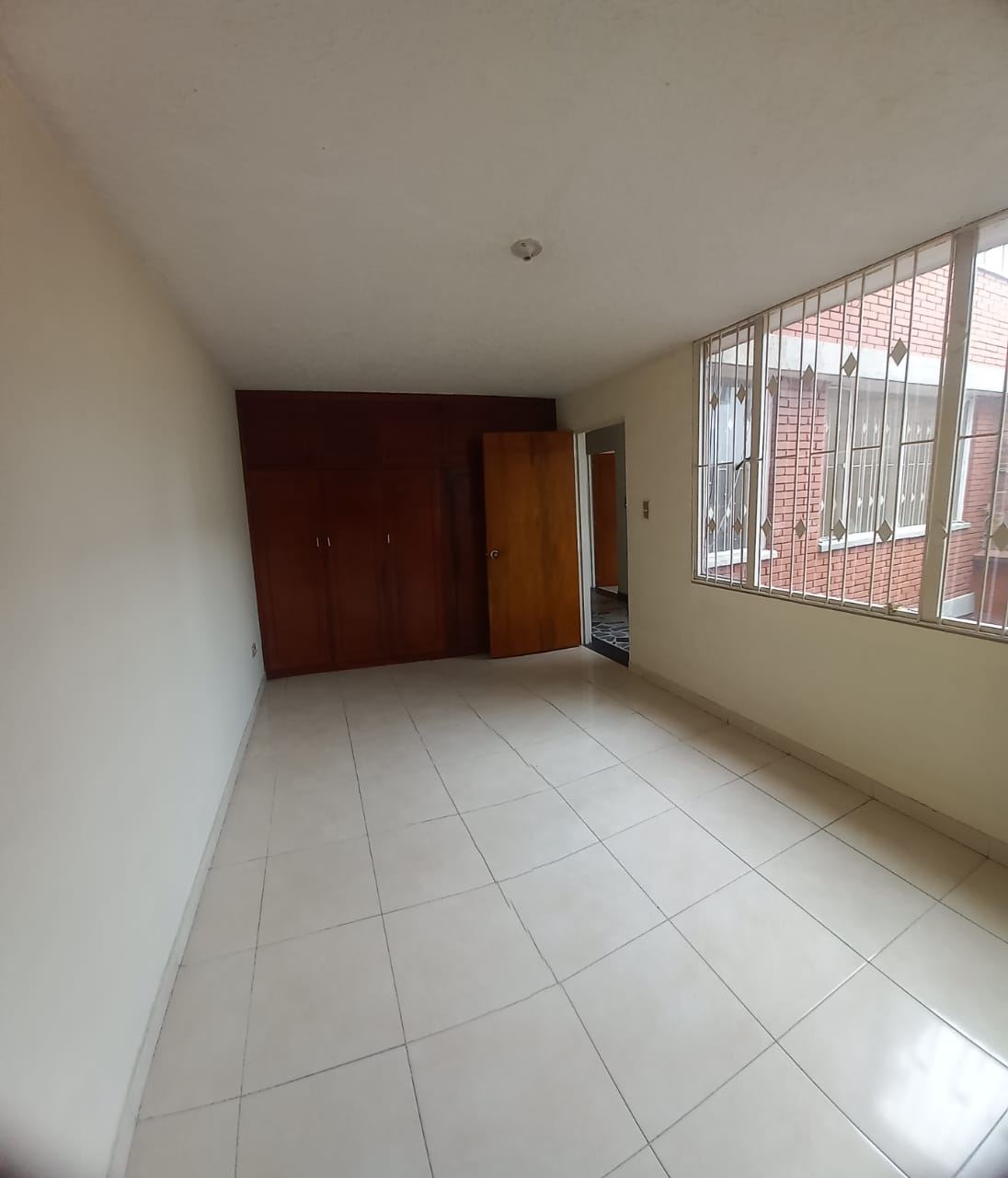 Casa en Venta - Bogota, VERAGUAS 4419