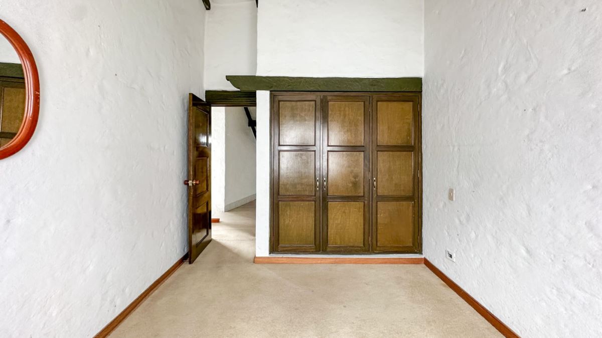 Casa en Arriendo - Bogota, NIZA 5950