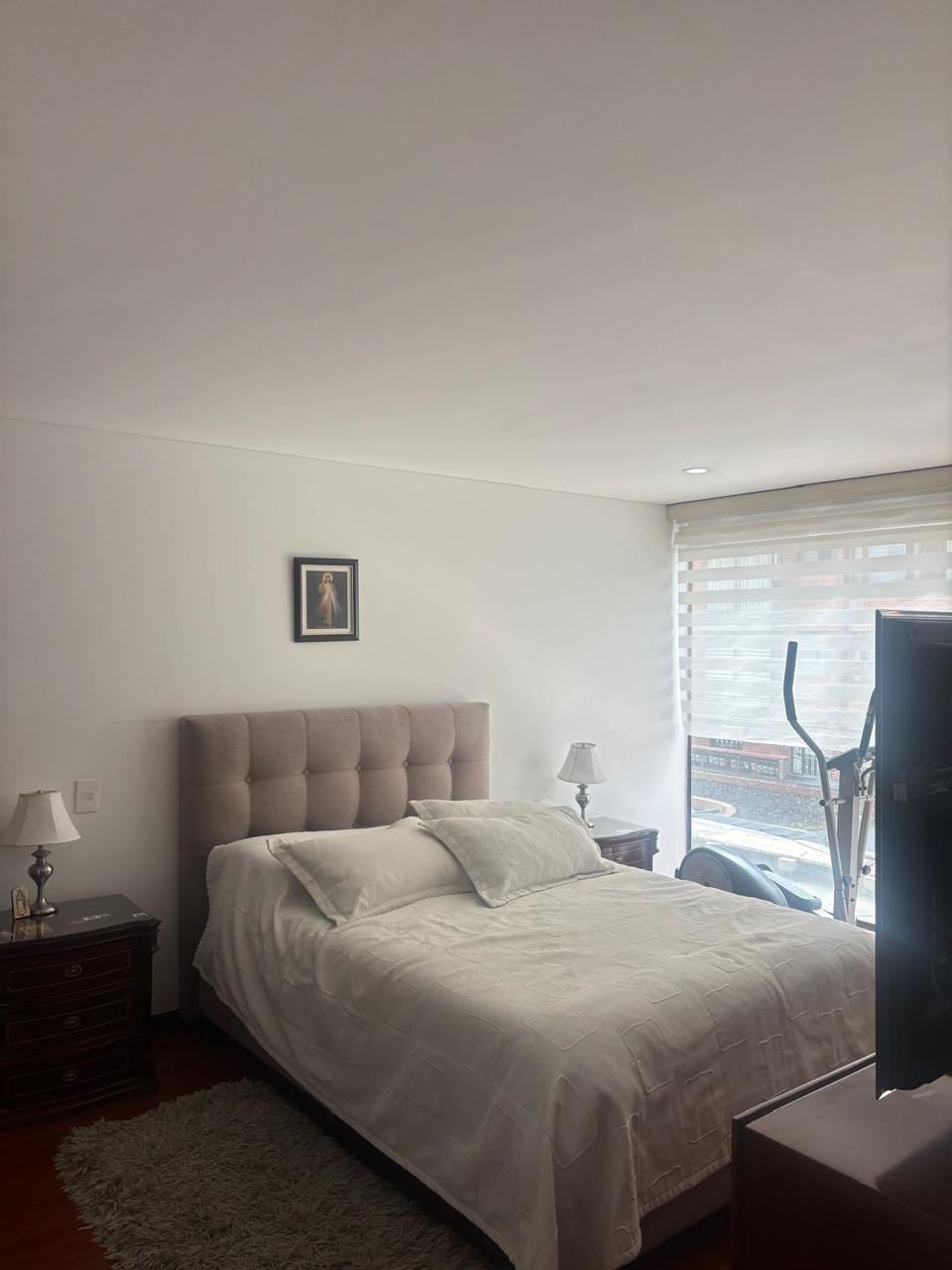 Apartamento en Arriendo - Bogota, SANTA BÁRBARA CENTRAL 5484