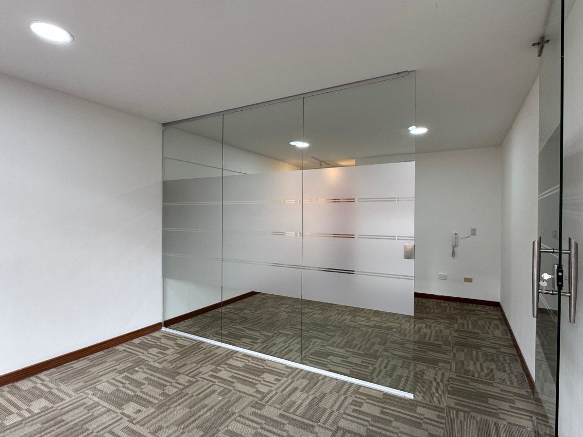Oficina en Arriendo - Bogota, SAMPER 4953