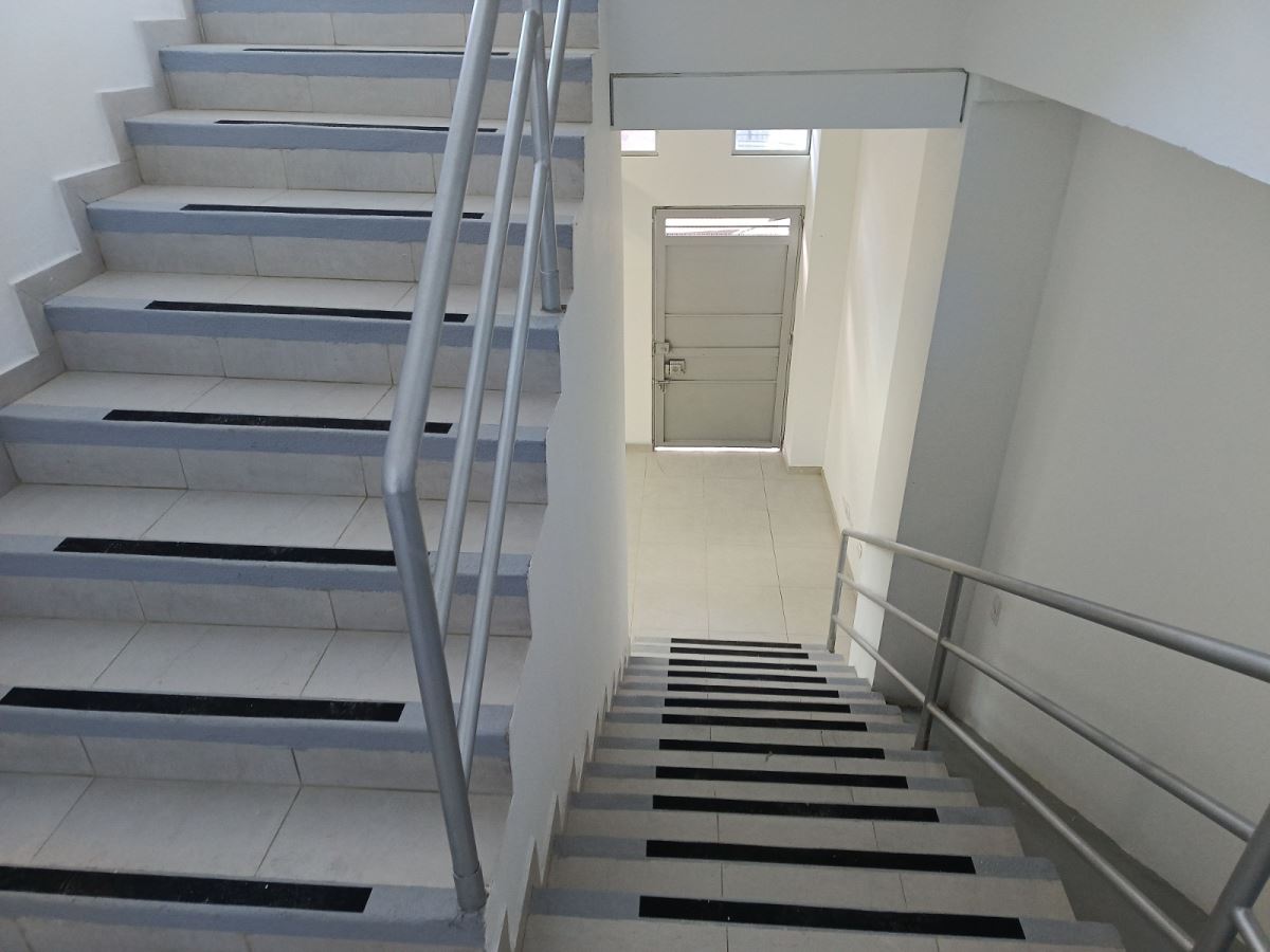 Casa en Arriendo - Bogota, PRADO VERANIEGO 6126