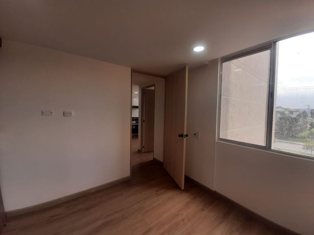 Apartamento en Arriendo - Bogota, MIRANDELA 5818