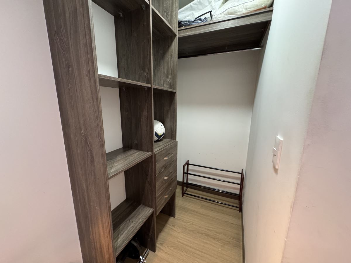 Apartamento en Arriendo - Bogota, LOS ALCAZARES 4642
