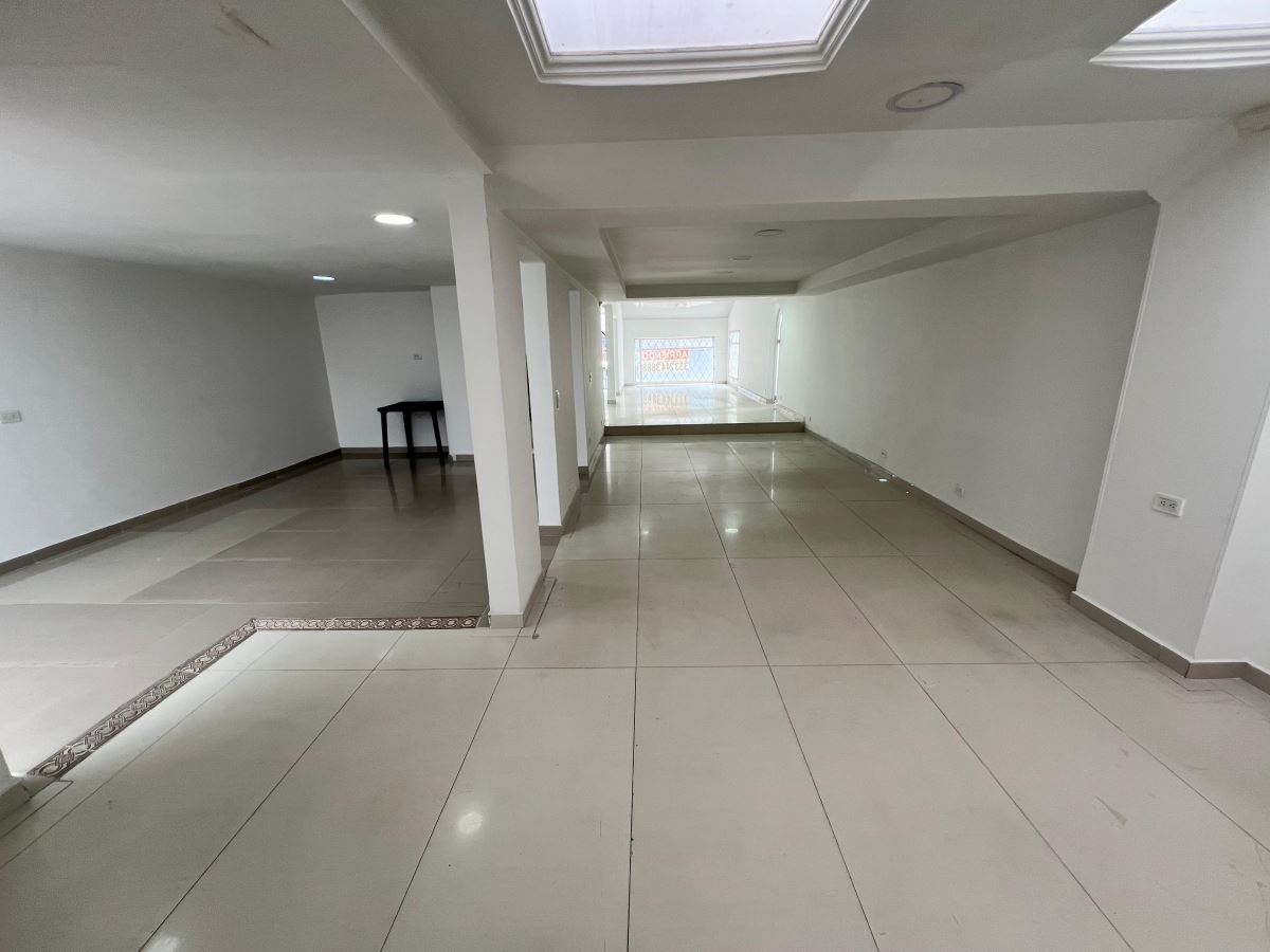 Casa en Arriendo - Bogota, LA COLINA CAMPESTRE 5602