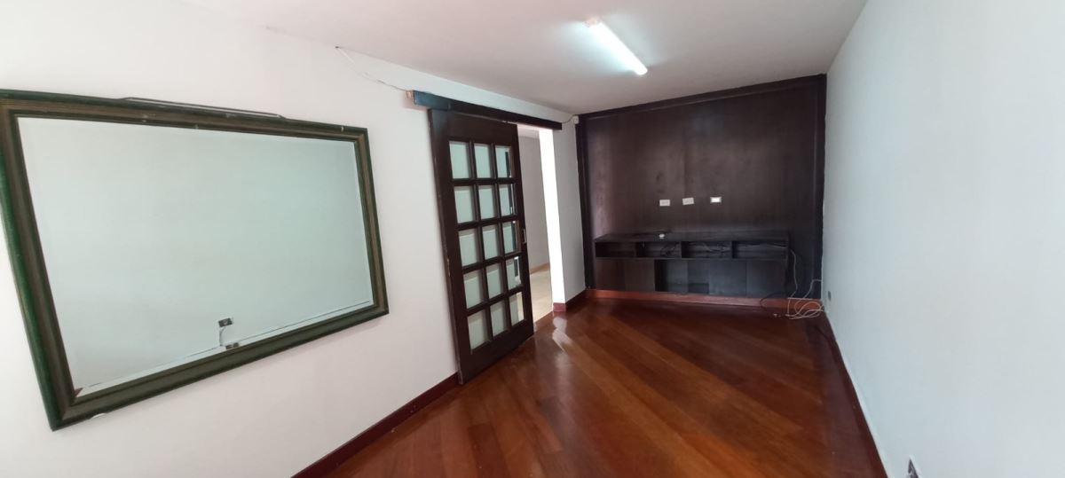Casa en Arriendo - Bogota, SANTA PAULA 4689