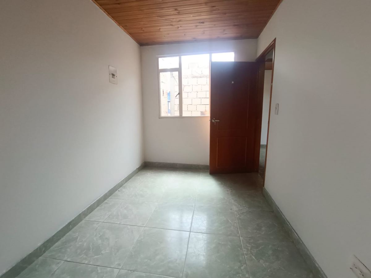 Casa en Venta - Bogota, GARCES NAVAS 6063