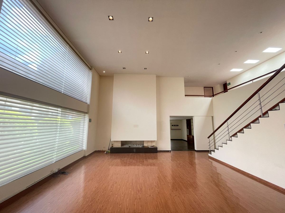 Casa en Arriendo - Bogota, ALHAMBRA 6053