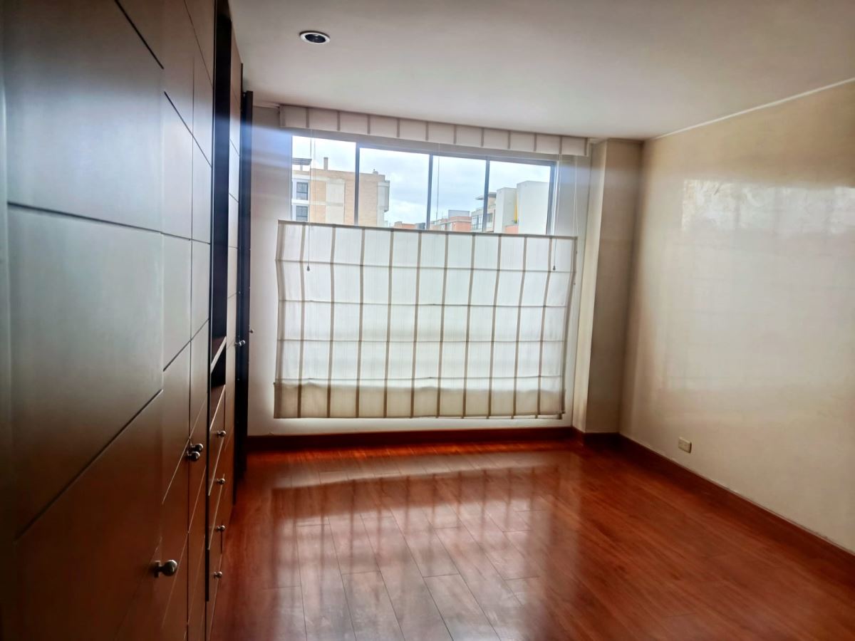 Apartamento en Arriendo - Bogota, SANTA BÁRBARA OCCIDENTAL 6135