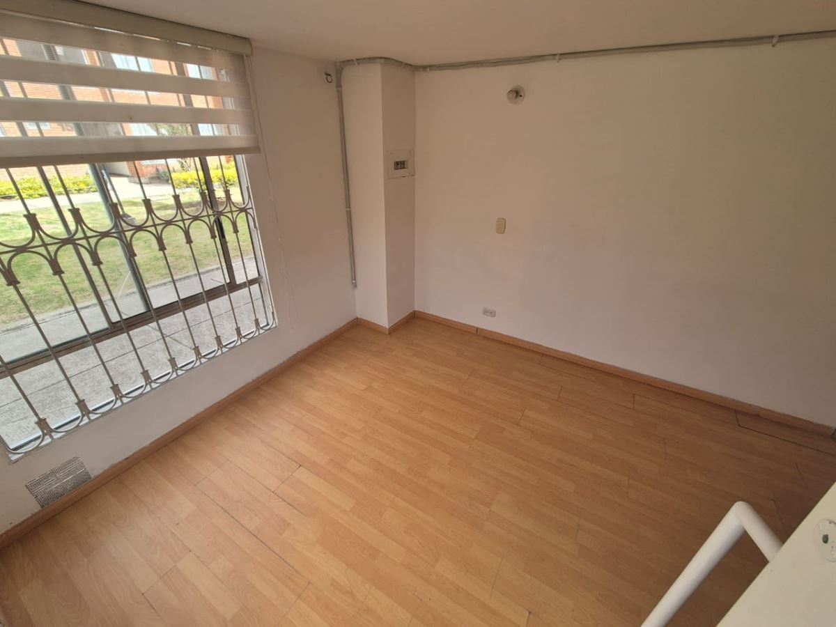 Casa en Arriendo - Bogota, CASTILLA 1370