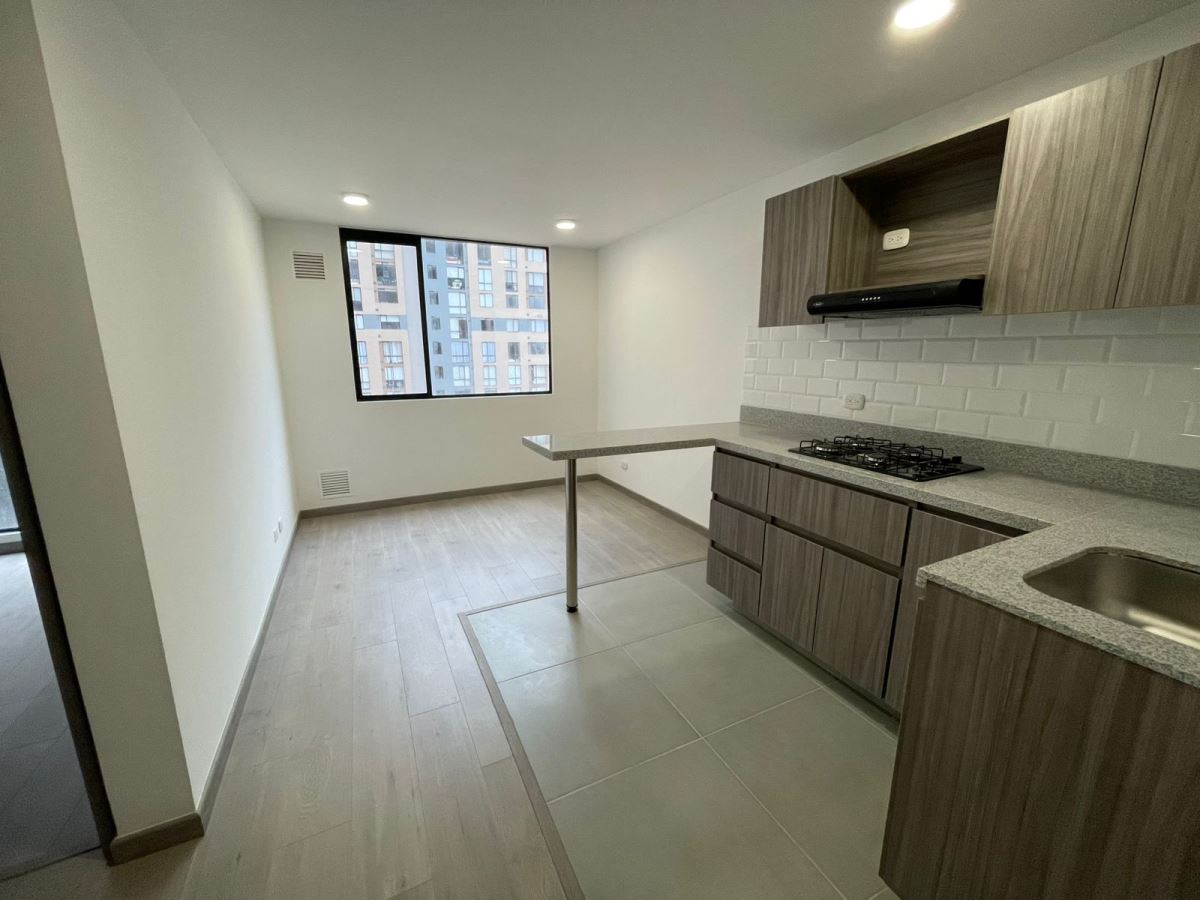Apartamento en Arriendo - Bogota, EL SALITRE 5369
