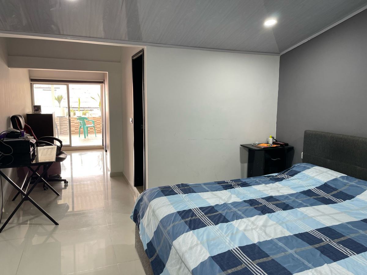 Casa en Venta - Bogota, VILLA DEL PRADO 3911