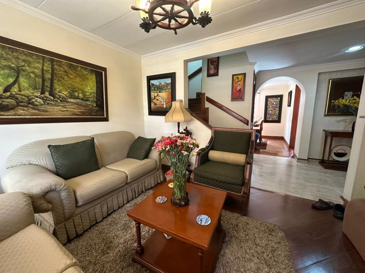 Casa en Venta - Bogota, JOSÉ JOAQUÍN VARGAS 6179