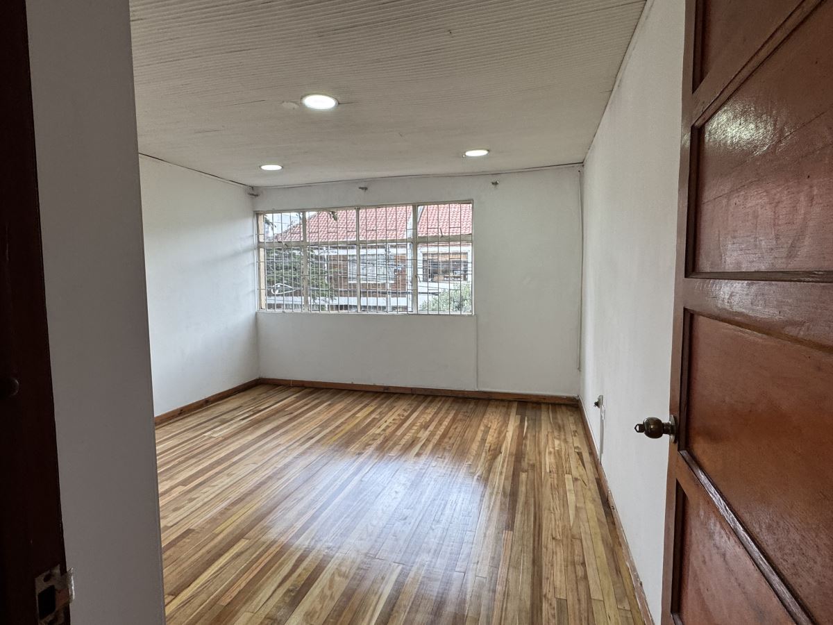 Casa en Arriendo - Bogota, SAN LUIS 1977