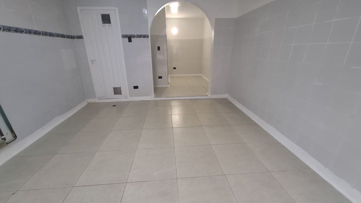 Local en Arriendo - Bogota, PONTEVEDRA 3608