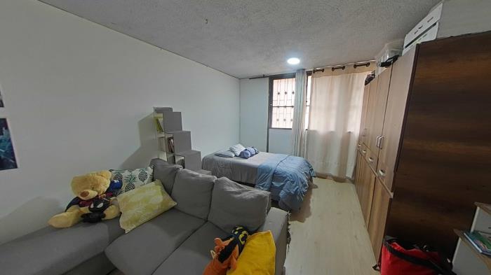 Casa en Venta - Bogota, VILLAS DE GRANADA 1694