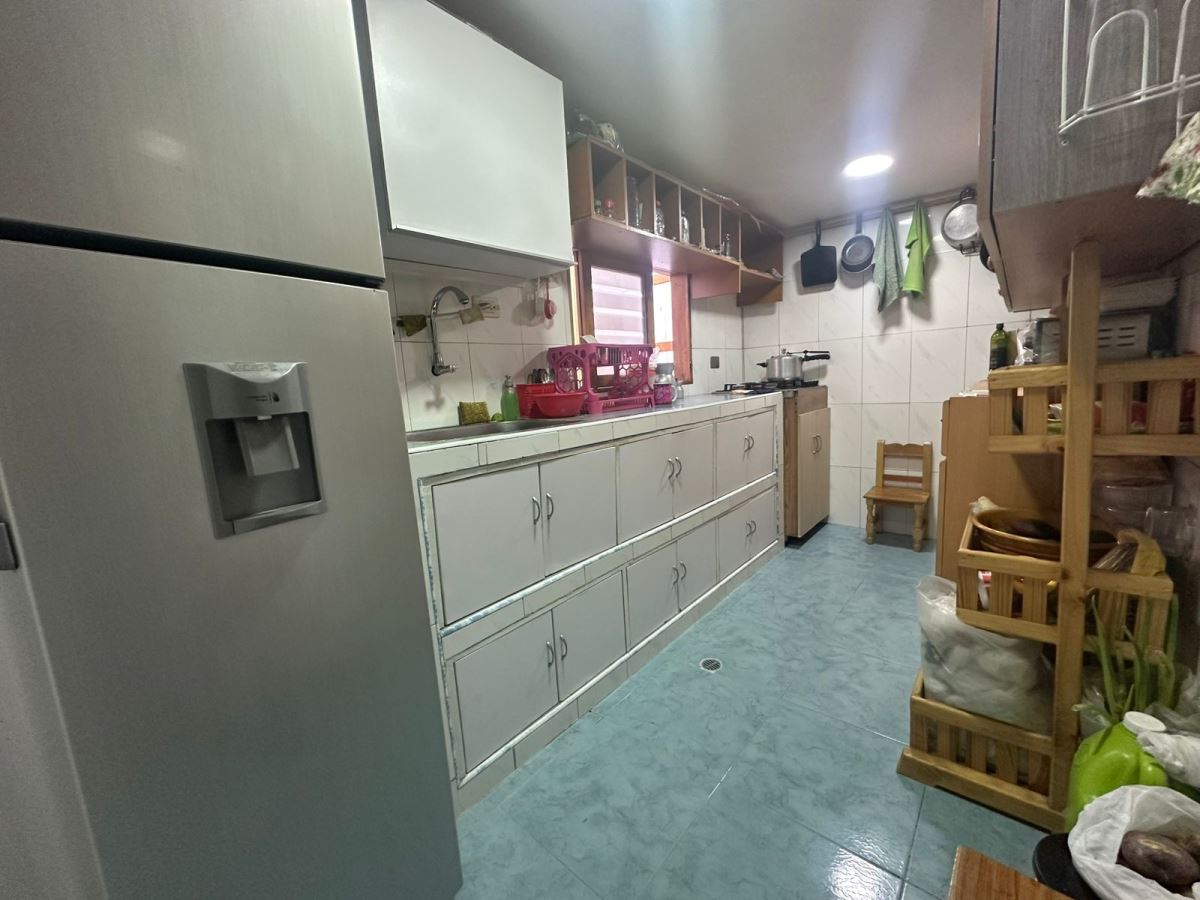 Casa en Venta - Bogota, LAS FERIAS 5348