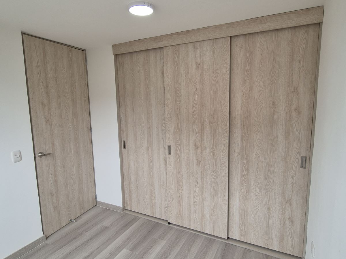 Apartamento en Arriendo - Bogota, EL REDIL 4677