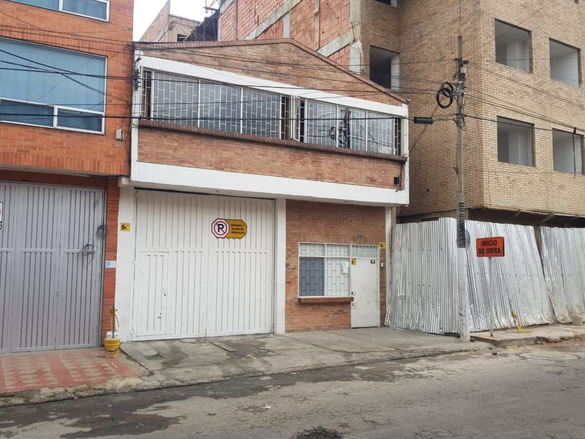 Bodegas Otro en Arriendo - Bogota, PRADO VERANIEGO NORTE 4730