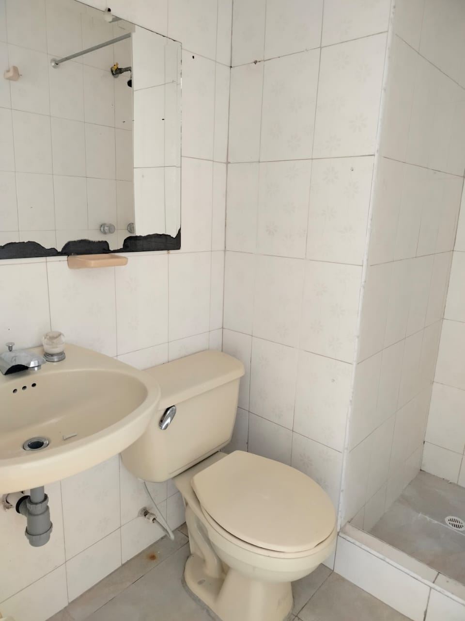 Casa en Venta - Bogota, SAN ANTONIO NORTE 4003