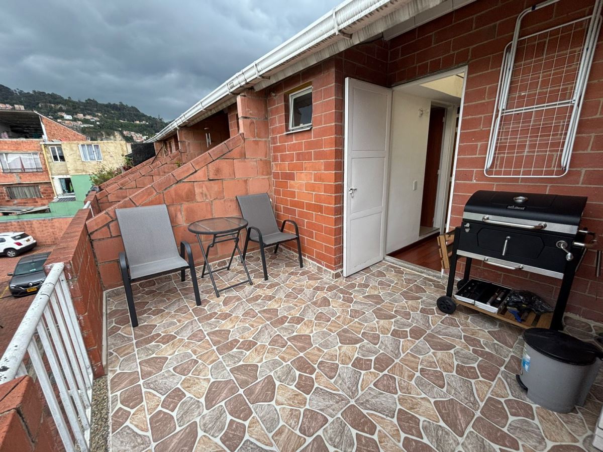 Casa en Venta - Bogota, SAN ANTONIO 5922