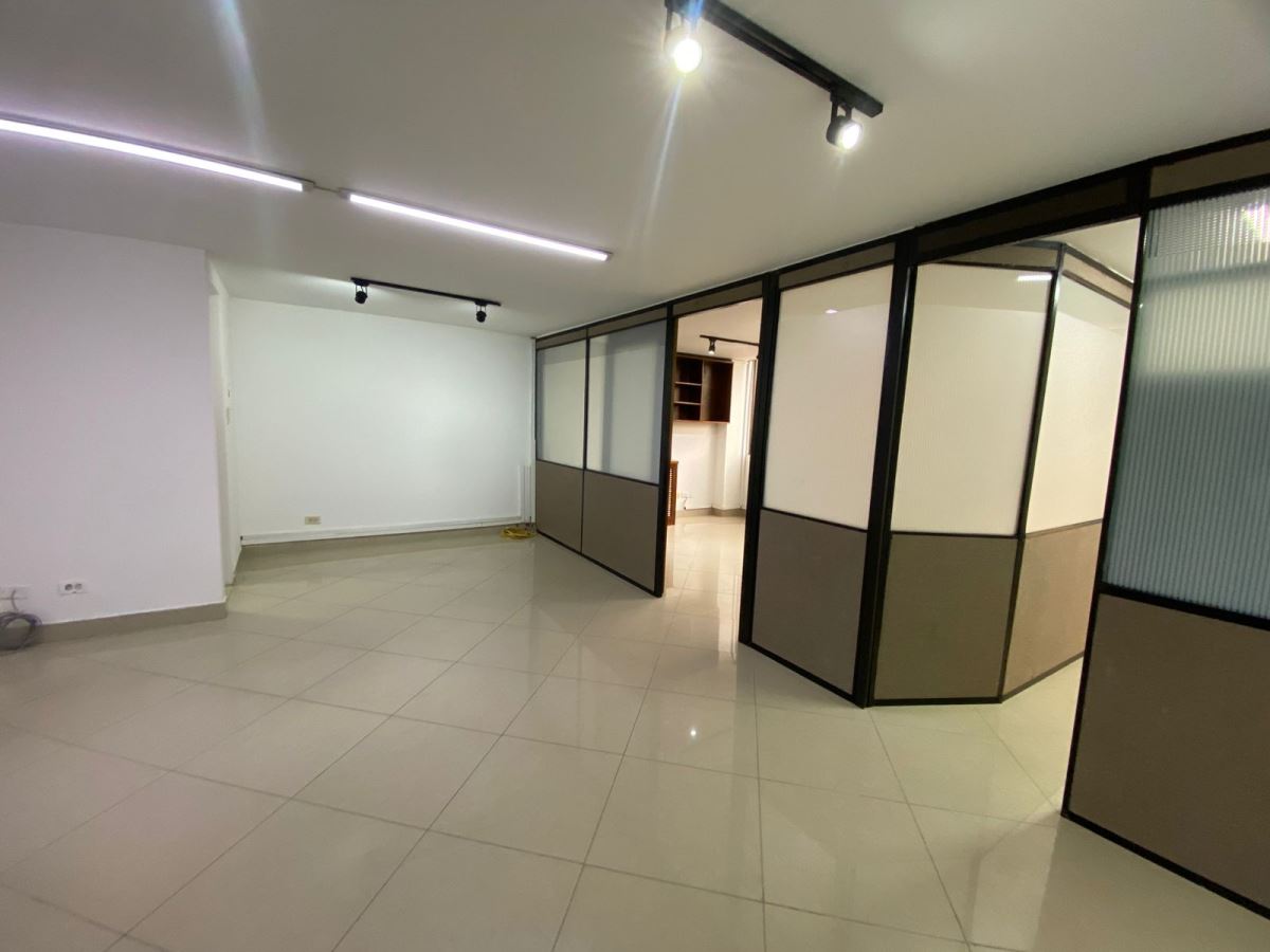 Oficina en Arriendo - Bogota, LAGO GAITÁN 5384