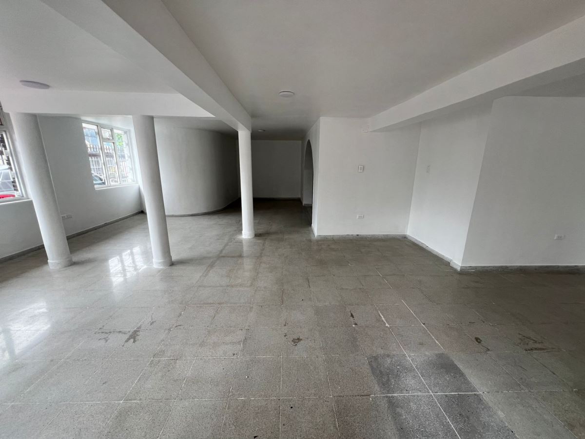 Local en Arriendo - Bogota, CIUDAD SALITRE NOR-ORIENTAL 4752