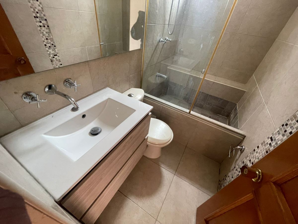 Apartamento en Arriendo - Bogota, ACACIA  4520