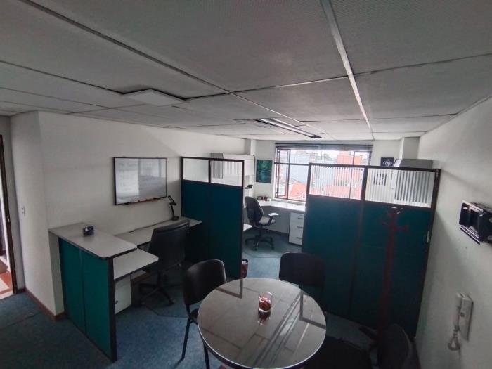 Oficina en Arriendo - Bogota, GALERÍAS 2520