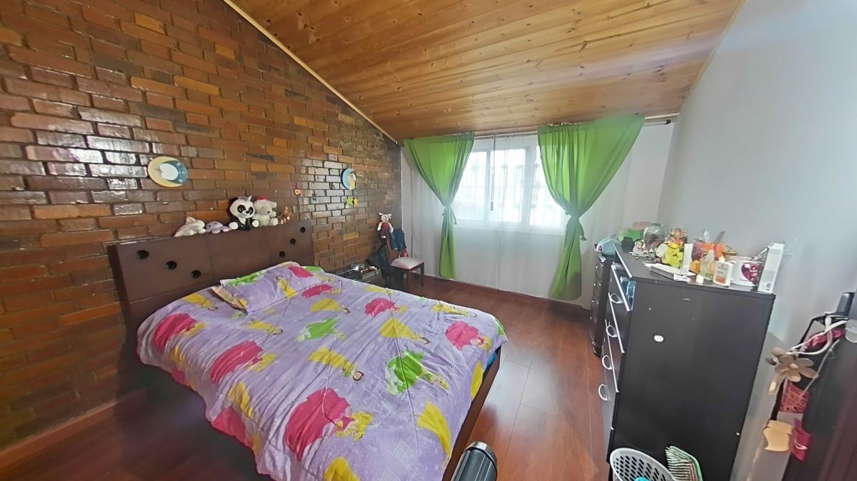 Casa en Venta - Bogota, NIZA 4438