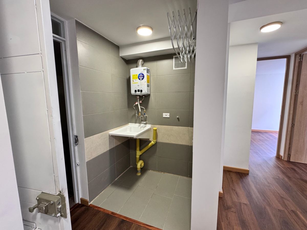 Apartamento en Arriendo - Bogota, CASTILLA 4785