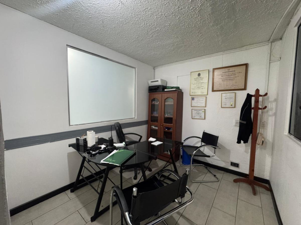 Casa en Arriendo - Bogota, CAMPÍN 5894