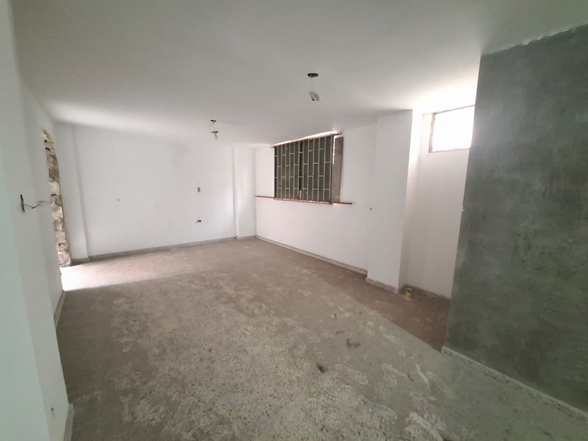 Local en Arriendo - Bogota, PRIMERO DE MAYO 5974